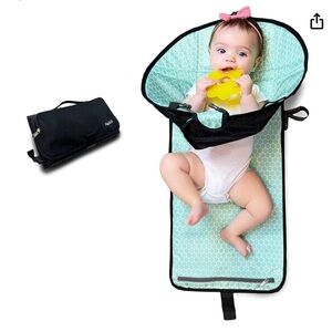 NWOT Portable Playtime Changing Pad: 3 in 1 Clutch, Changing Station, & Barrier